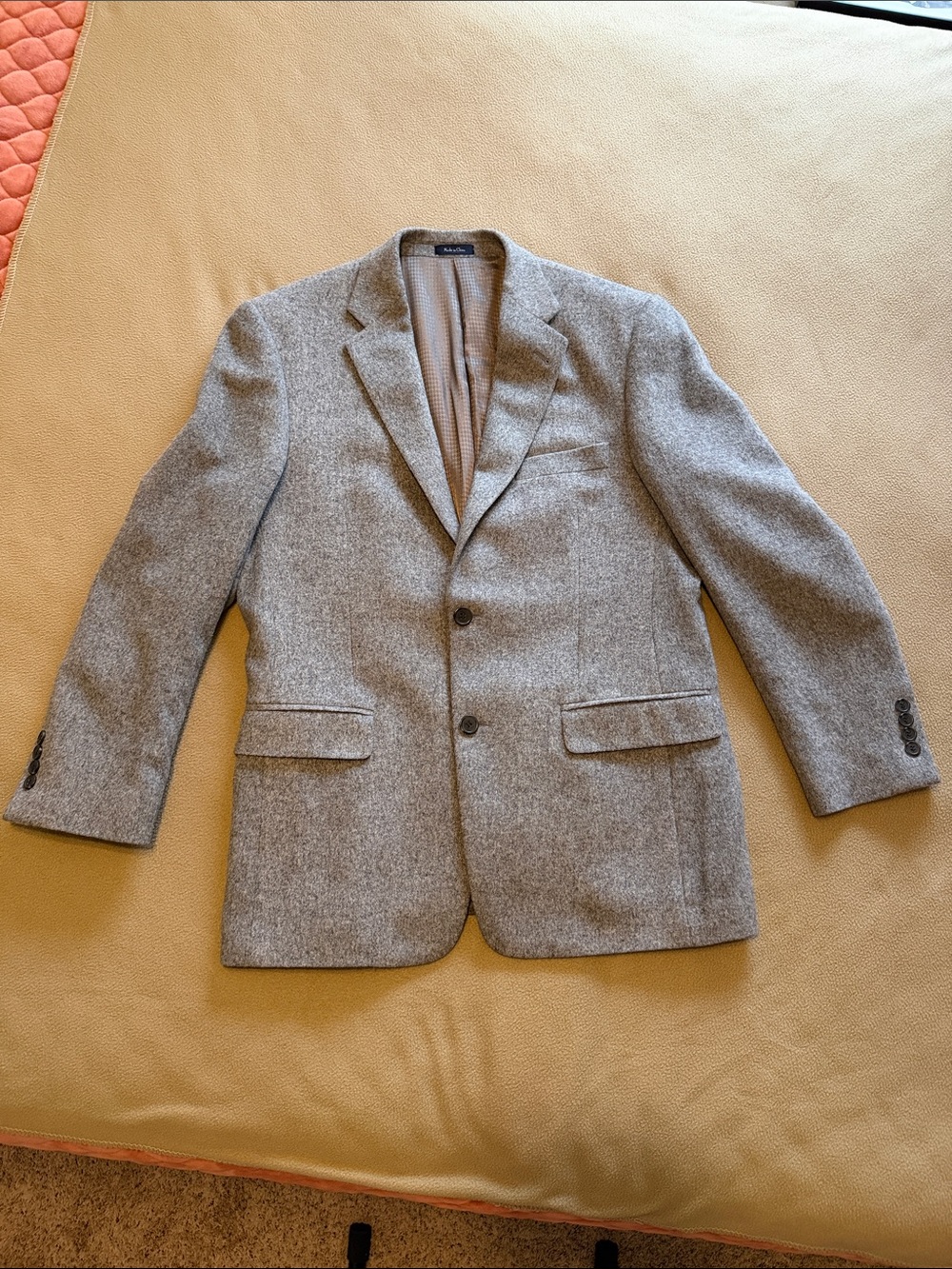 Turnbury Camel Hair Blazer. Size 39R.